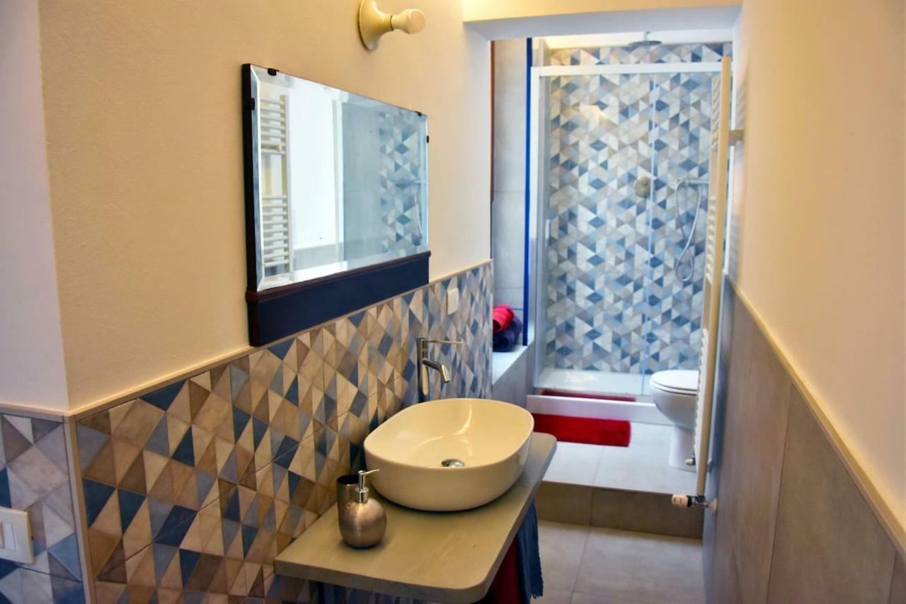 Piazza Arnolfo 1932 Apartment กอลเลวัลเดลซา ภายนอก รูปภาพ